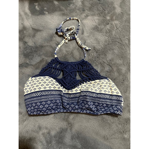Roxy Souk Paisley macrame Bikini Top - Picture 1 of 5